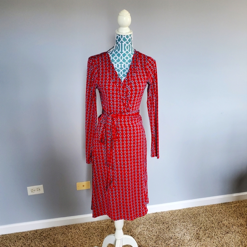 Banana Republic red white black midi wrap dress